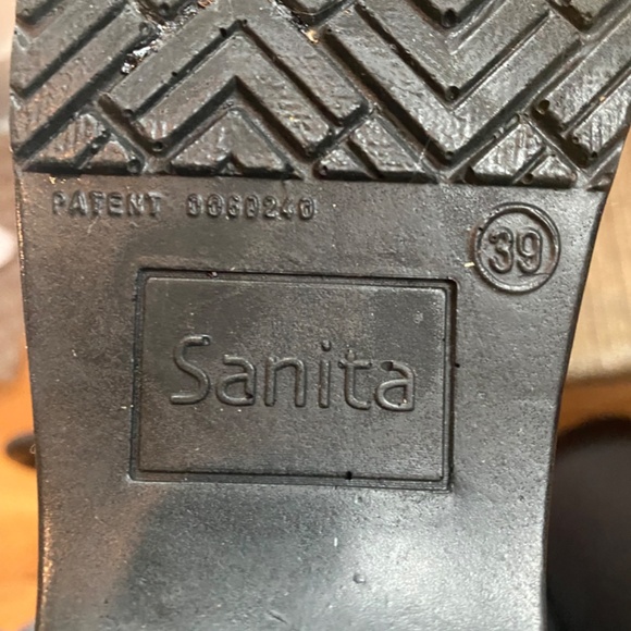 Sanita brown clogs size 39 barely worn - Picture 4 of 5